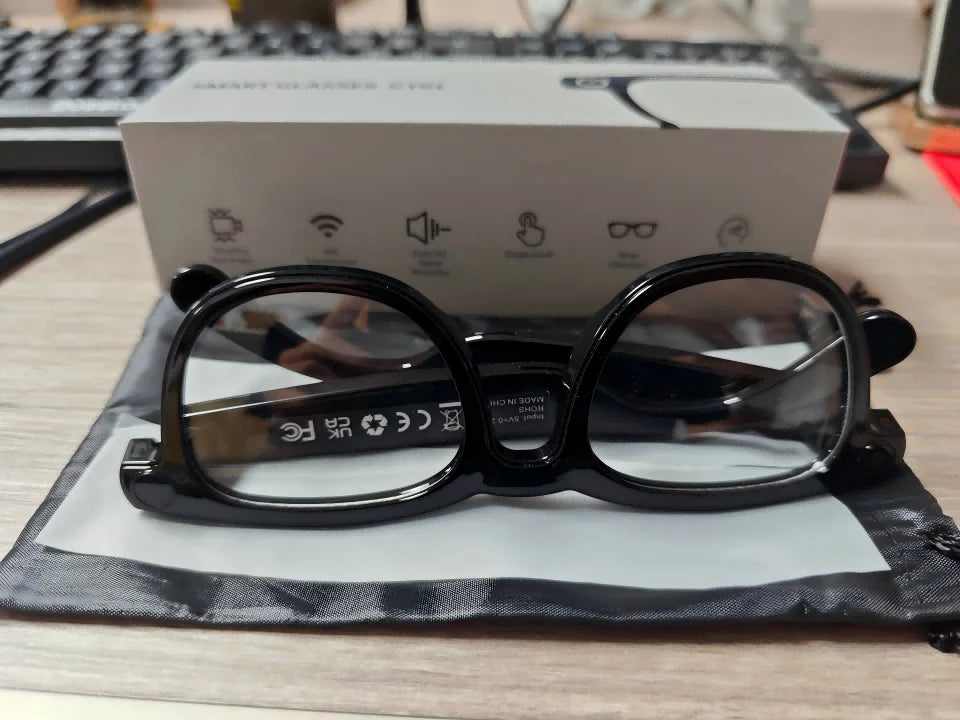 AI inteligentné okuliare s kamerou AI okuliare pre preklad v reálnom čase nositeľné AI okuliare hlasový asistent proti otrasom AI zachytenie